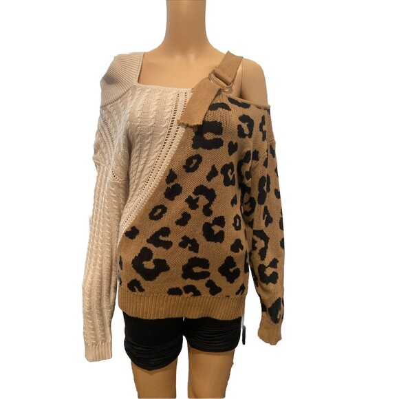 Andree by Unit Women Sweater Leopard Colorblock Cold Shoulder Small - Picture 1 of 5